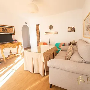 https://apartamento-en-ronda-ocho-caos-con-wifi.es-andalucia.com